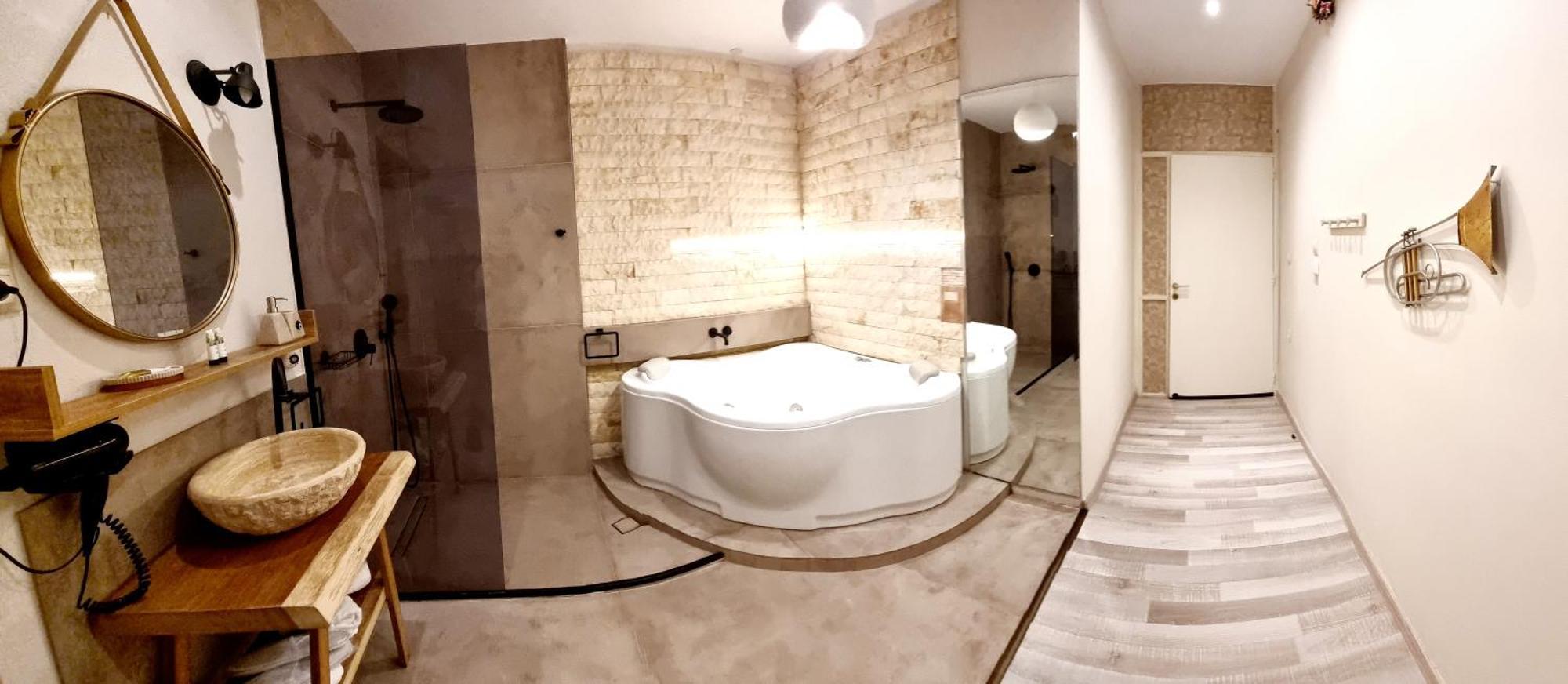 Golden Center Hotel de apartamente *